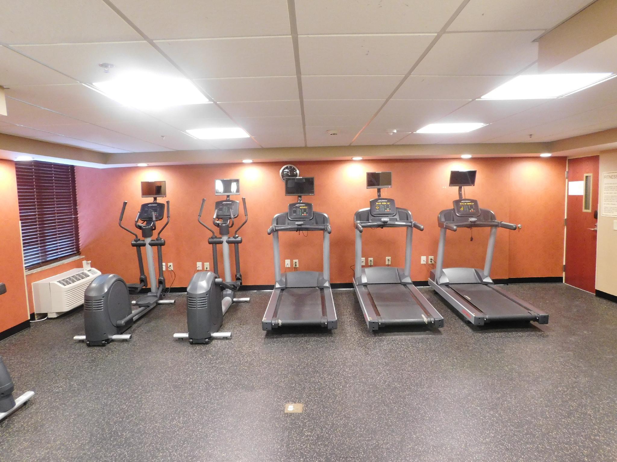Holiday Inn Hotel & Suites Rochester - Marketplace By Ihg Exterior photo