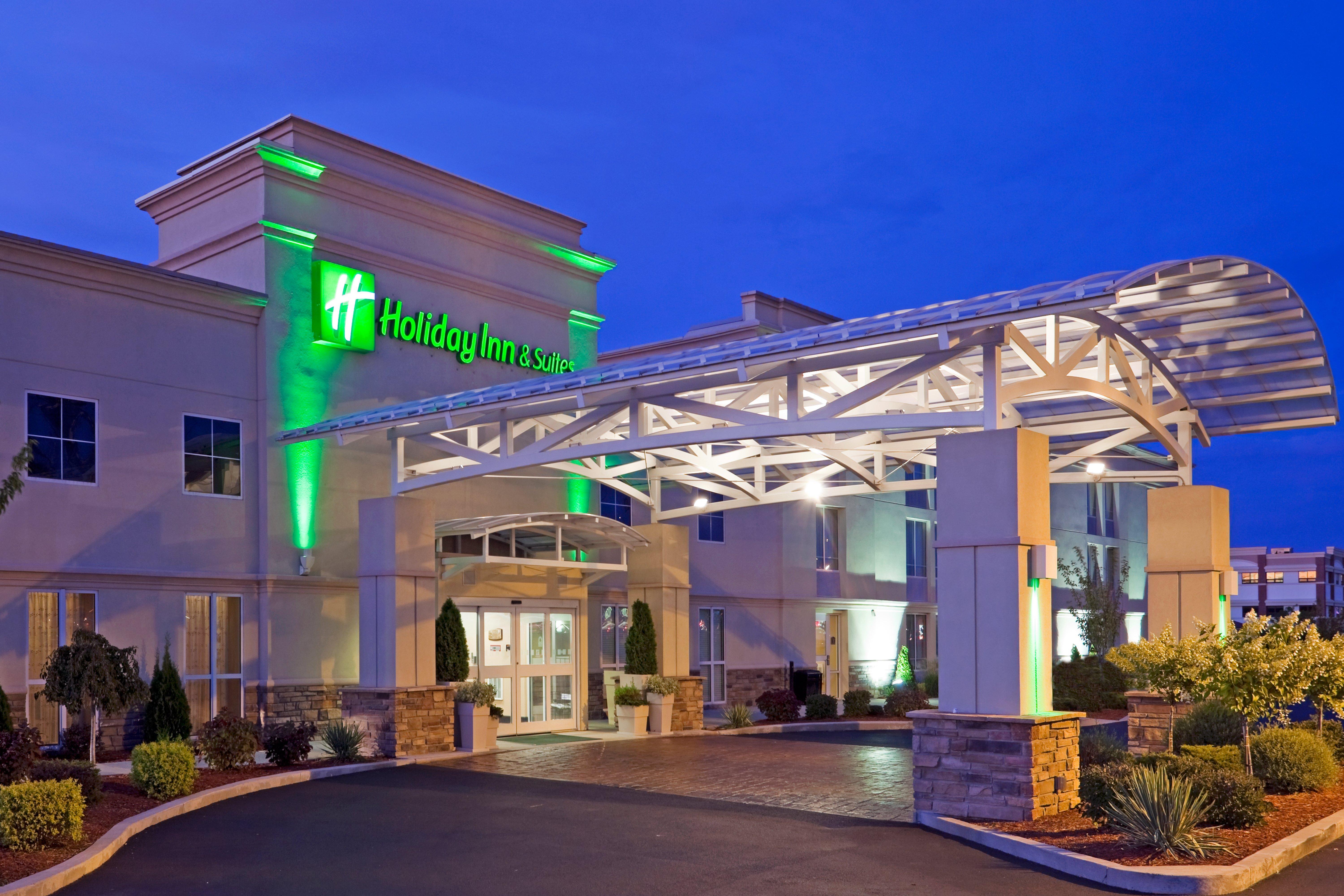 Holiday Inn Hotel & Suites Rochester - Marketplace By Ihg Exterior photo