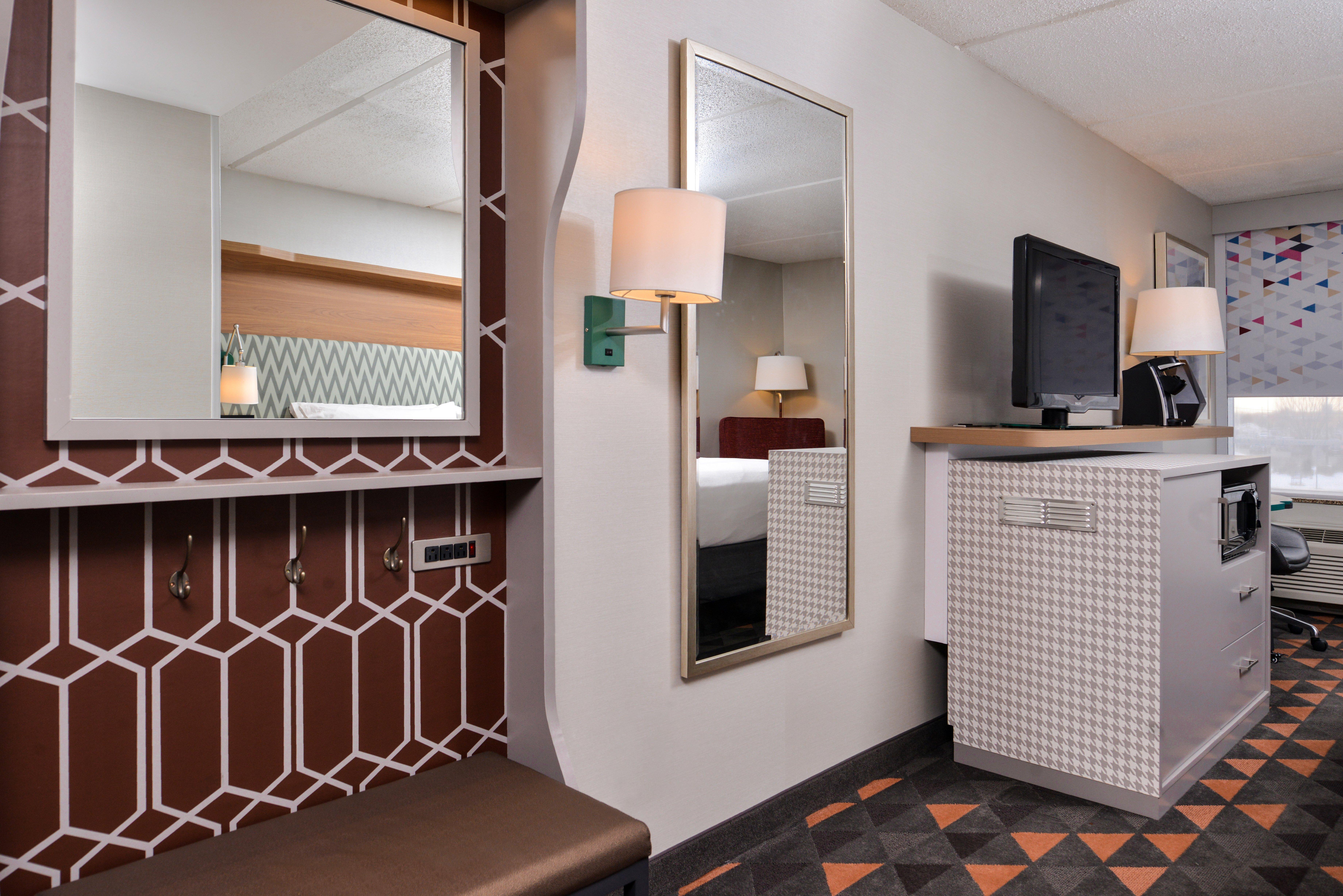Holiday Inn Hotel & Suites Rochester - Marketplace By Ihg Exterior photo