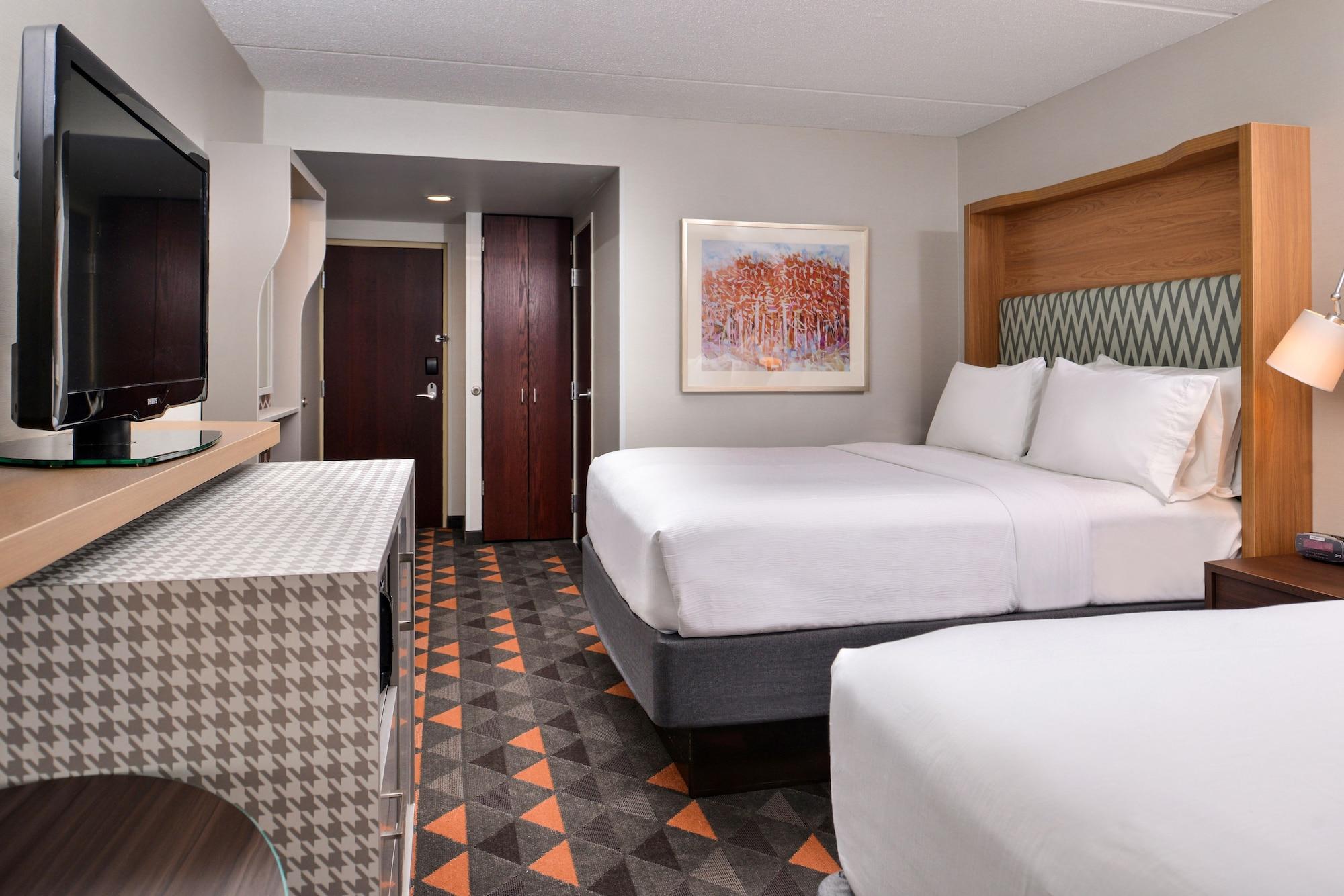 Holiday Inn Hotel & Suites Rochester - Marketplace By Ihg Exterior photo